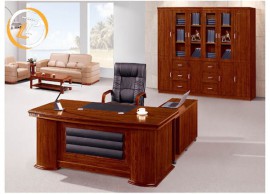 Vì sao nên sử dụng bàn giám đốc bằng chất liệu gỗ?